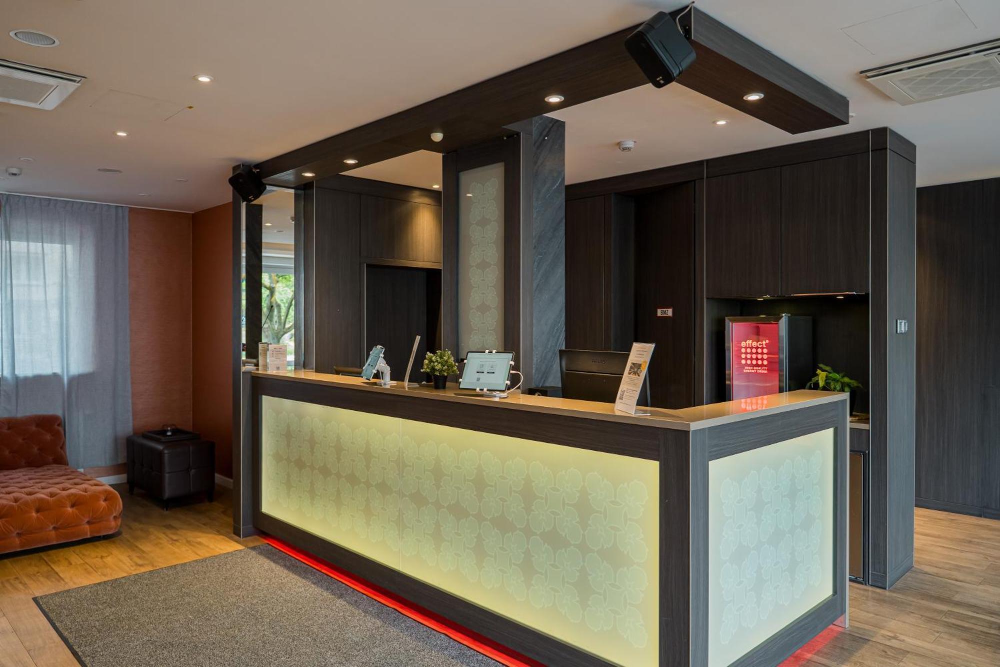 Homaris West Side (Adults Only) — Fotos 3